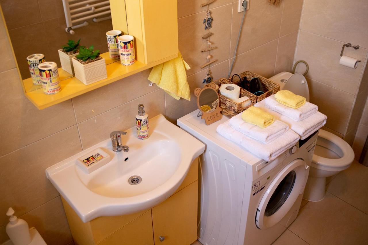 Apartament Summerland Mamaia Bagian luar foto