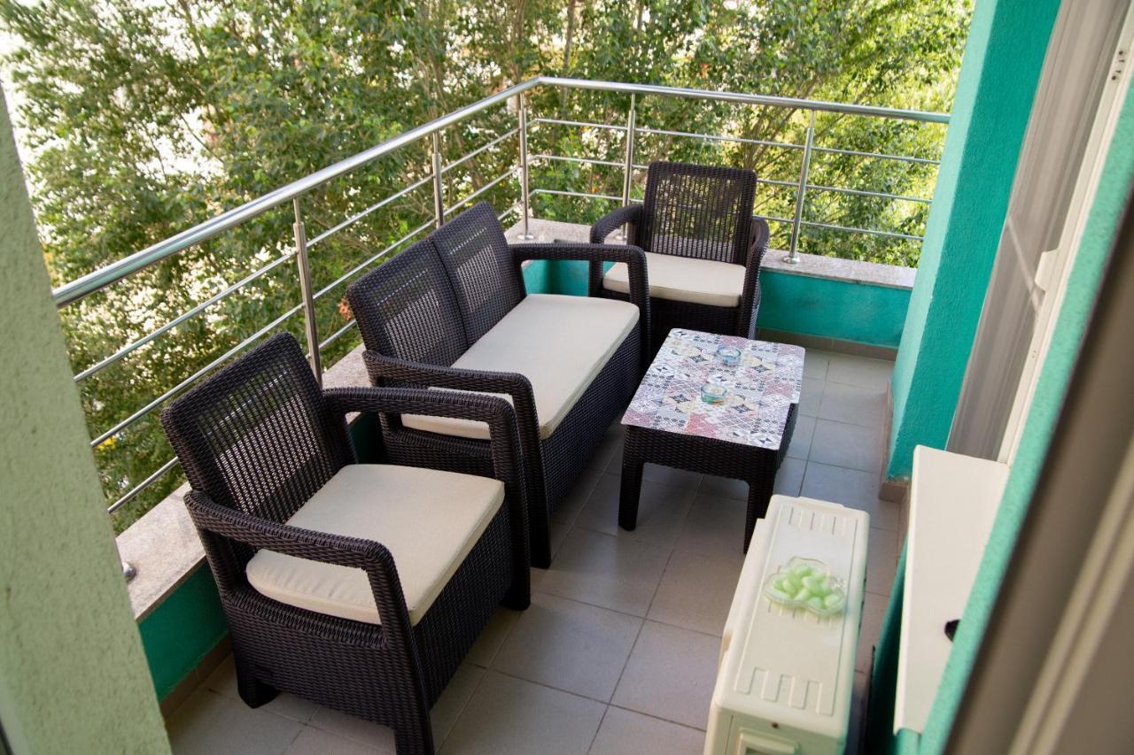 Apartament Summerland Mamaia Bagian luar foto